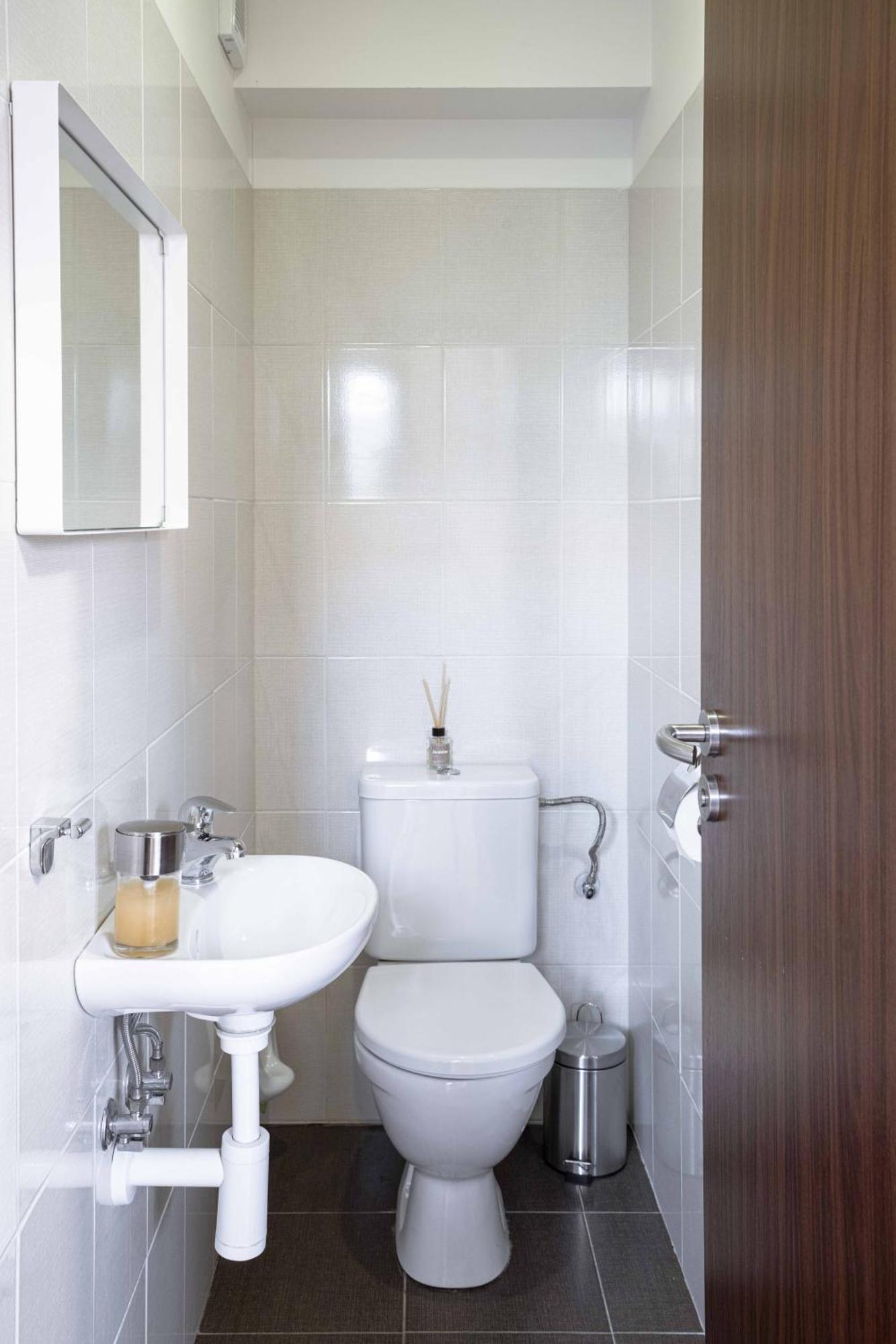 150m² 4br Duplex Near Metro & Center Apartment Prag